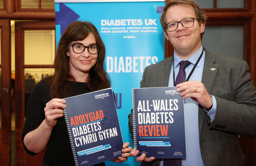 Joel meeting with representatives of Diabetes UK Cymru